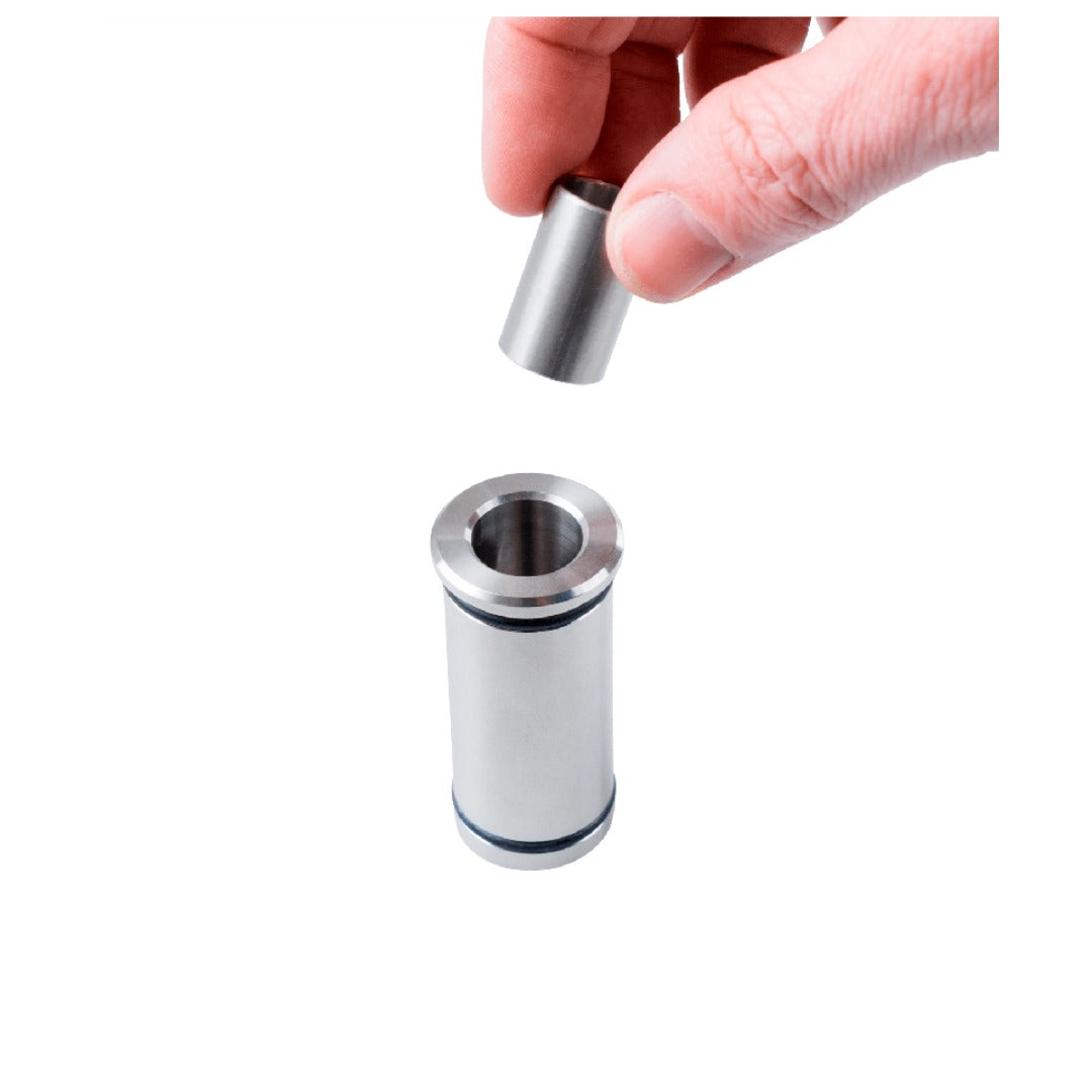 RUCK ROOM CLASSIC - מתאם למחזיק מנורות לופה לחיבור לארון פדיקור