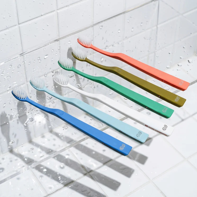 מברשת שיניים ידנית רכה במיוחד EW-VSD Flosserbrush Ultrasoft